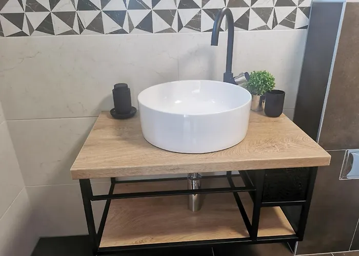 Siora Lägenhet Njivice